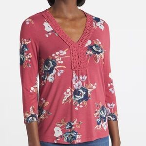 Elura Detailed V-Neck Lace Knit Top NWT